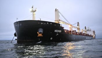 Sverige har släppt fartyget Vezhen som misstänktes ha skadat en datakabel mellan Gotland och Lettland, det visade sig inte handla om sabotage. Johan Nilsson/TT