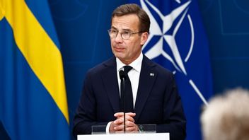 Statsminister Ulf Kristersson (M) får nu se sitt förtroende rasa till den lägsta nivån sedan 2019.  Foto: Stefan Jerrevång/TT.
