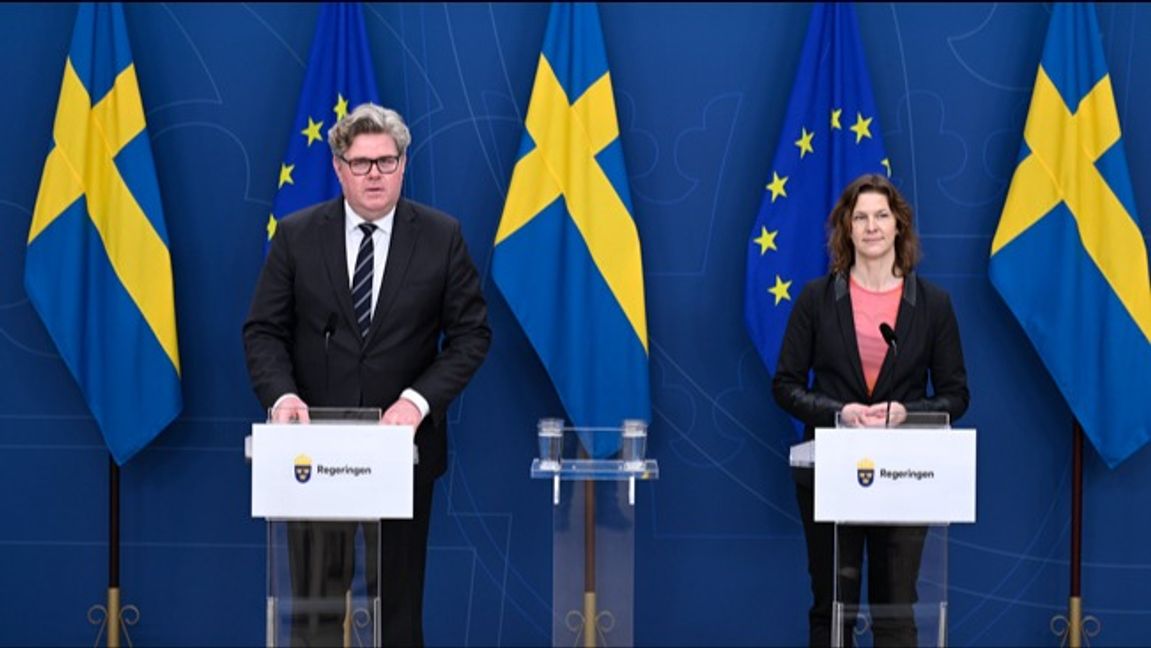 Gunnar Strömmer (M) och Nina Larsson (L). Foto: Pontus Lundahl/TT.