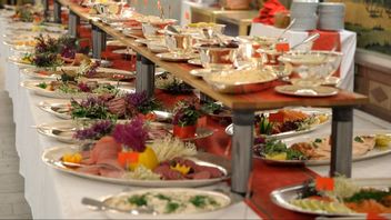 På svenska anstalter serverades lyxig julmat, medan många äldreboenden fick kall mat. Foto: Henrik Holmberg/ TT.