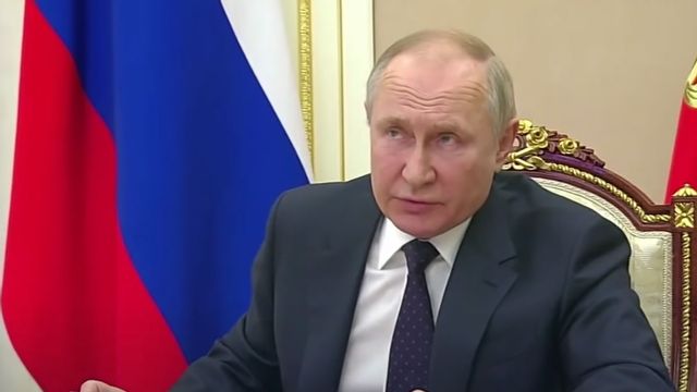 Genom att beslagta utländska flygplan försöker ryske presidenten Vladimir Putin gå runt sanktionerna mot landet. Foto: Kreml