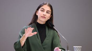 Miljöministern förväntar sig tydligen att tio miljoner ska göra skillnad. Foto: Ali Lorestani/TT 