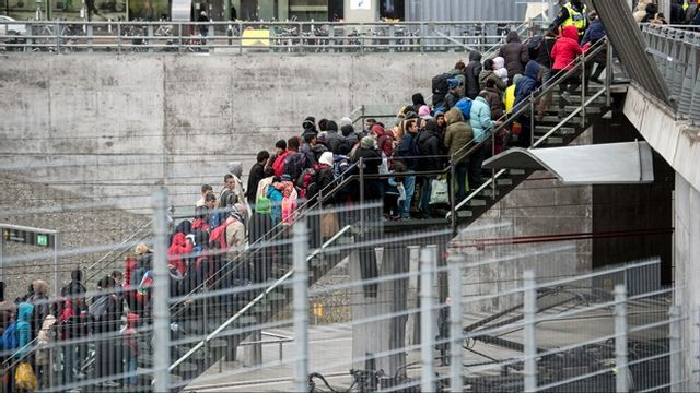 Migranter anländer till Malmö 2015. Arkivbild. Foto: Johan Nilsson/TT