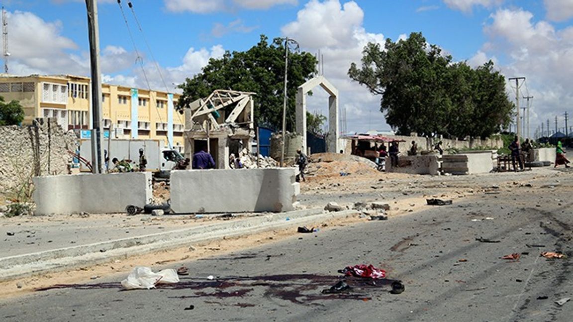 Bild från ett tidigare bombdåd i Mogadishu från i april. Foto: Farah Abdi Warsameh/AP/TT