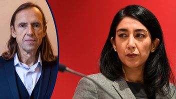 Lawen Redar sprider dimridåer om socialdemokratisk integrationspolitik. Foto: Jakob Åkersten Brodén/TT