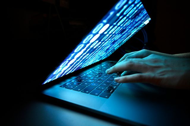 Den persondata från hundratusentals svenskar som läckte från systemleverantören Miljödata har nu publicerats på darknet. Arkivbild. Foto: Fredrik Sandberg/TT