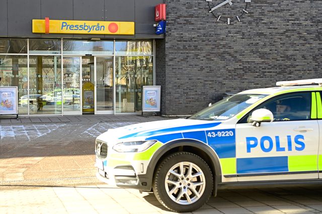 Resecentrum i Vetlanda i närheten av platsen där en av onsdagens knivattacker ägde rum. Foto: Mikael Fritzon/TT.