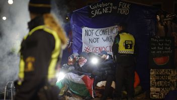 Tältlägret utanför Göteborgs universitet innan det revs av polis den 22 november 2024. Foto: Adam Ihse/TT