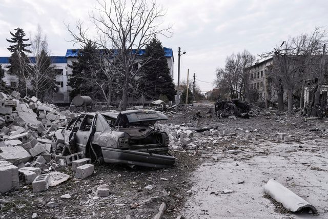 En bild tagen i Pokrovsk i våras. Iryna Rybakova/Ukrainas 93:e mekaniserade brigad/AP/TT