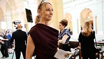 Jessica Stegrud (SD) vid riksmötets öppnande i riksdagen. Foto: Henrik Montgomery / TT 