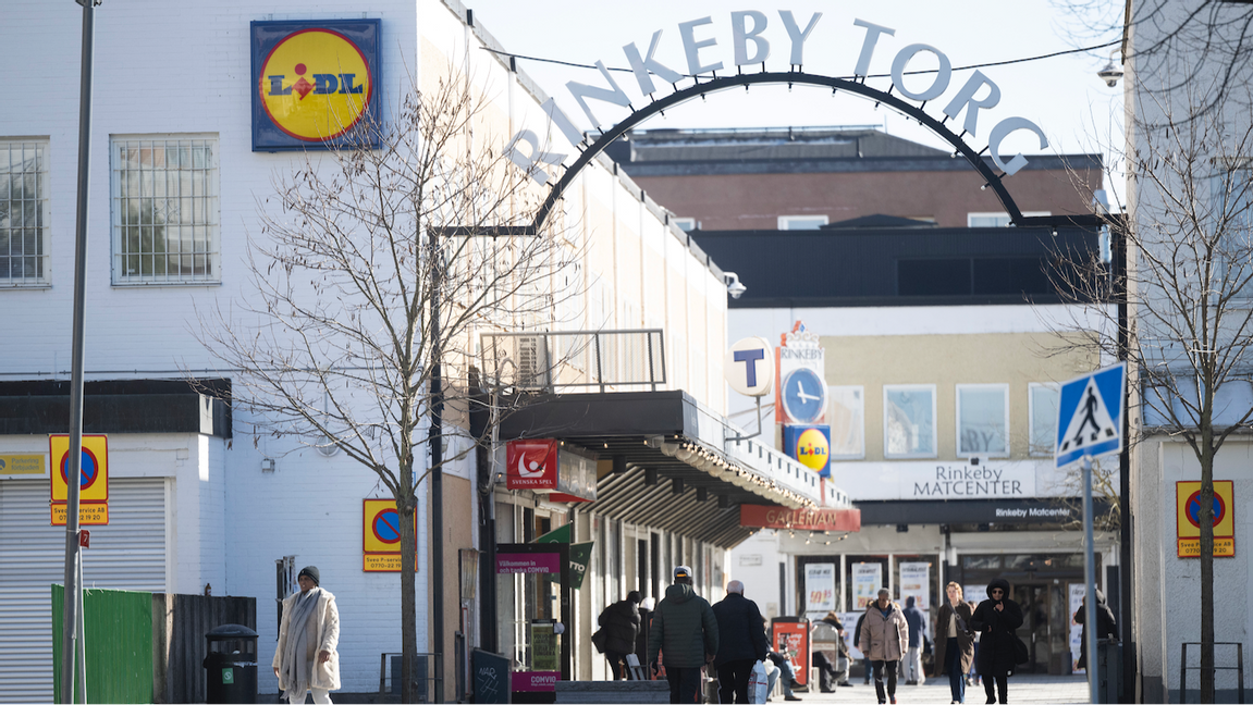 Genrebild. Ett hbtqi-monument på Rinkeby torg skulle enligt förslagsställarna markera att rättigheter gäller i hela Sverige. Foto: Fredrik Sandberg/TT