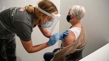 Nya varianter av corona kräver nya vaccin. Foto: Jessica Gow.