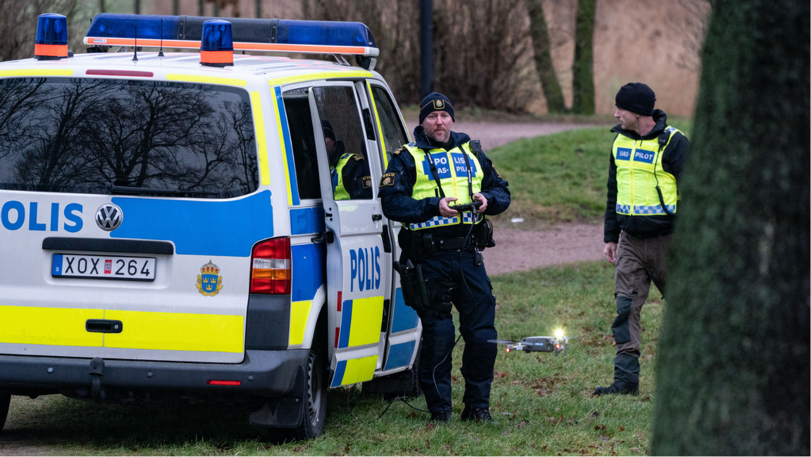 Polisen på plats i Landskrona. Foto: Johan Nilsson/TT