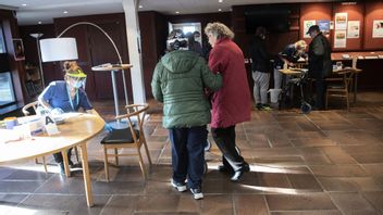 Vaccination av äldre.
Foto: Fredrik Sandberg/TT.