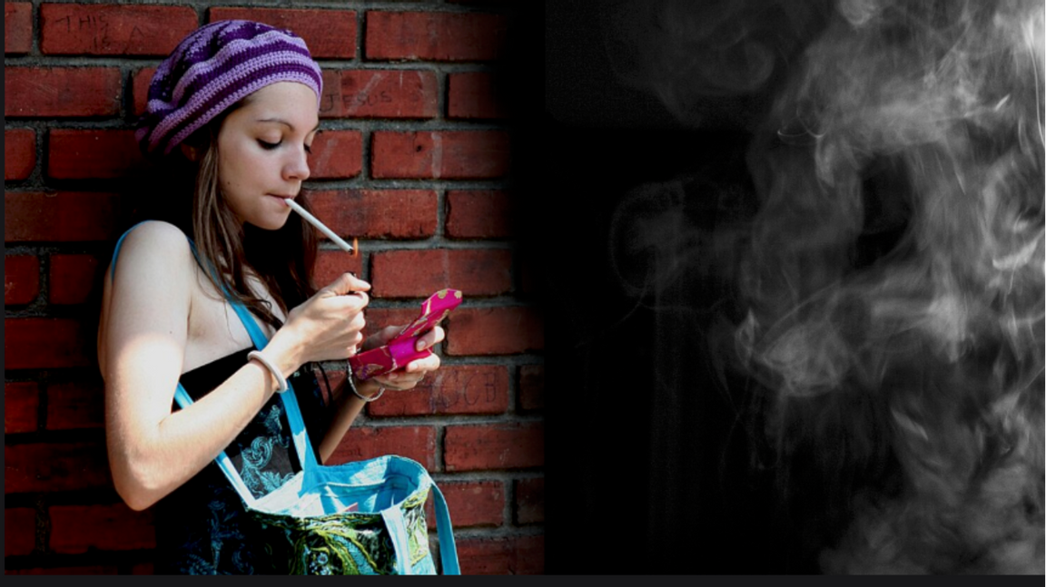 Nu är det slutrökt för Storbrittaniens unga. Foto: anoldent (CC BY-SA 2.0) / Mateo Chinchilla (CC BY-SA 2.0)