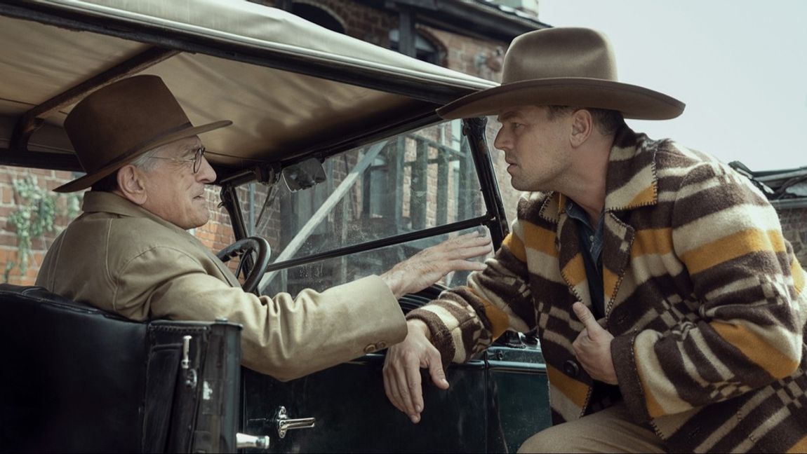 Robert De Niro och Leonardo DiCaprio i ”Killers of the flower moon”. Foto: Pressbild