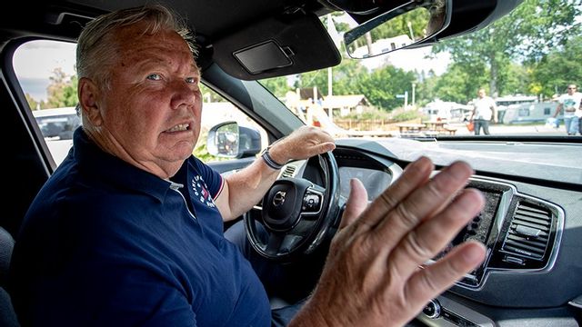 Bert Karlsson tycker att artister uttalar sig för ofta om saker som de inte vet någonting om. Foto: Adam Ihse/TT