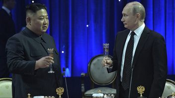 Nordkoreas president Kim Jong-Un och Rysslands president Vladimir Putin under ett möte i Vladivostok 2019. Foto: Kremlin.ru / Wikimedia commons
