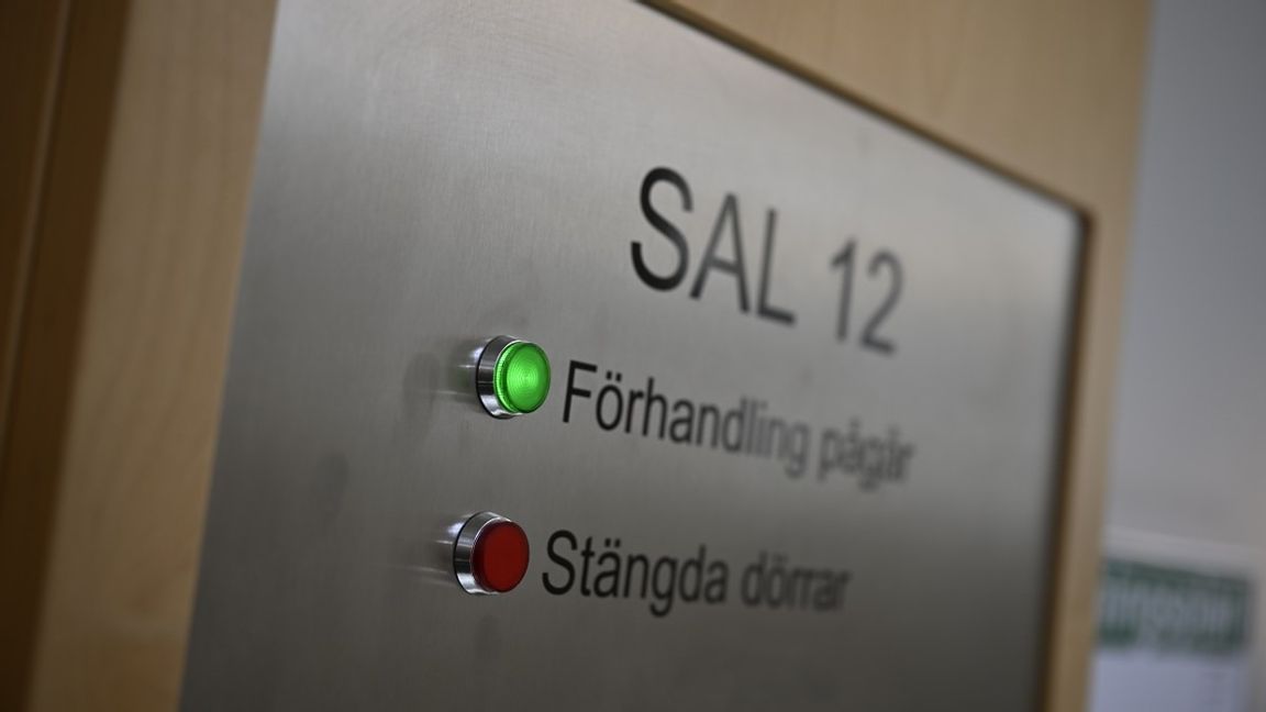 En man i 45-årsåldern åtalas för hedersförtryck för att ha hotat sin före detta fru. Foto: Johan Nilsson/TT