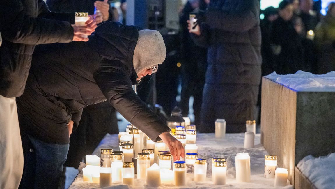I början av januari hölls en ljusmanifestation i Malmö för My och kvinnan som mördades i Boden. Foto: Johan Nilsson/TT