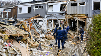 Ska personer som gör sådant här få rösta i allmänna val, sitta i bolagsstyrelser och arbeta med barn? FOTO: Jonas Ekströmer/TT