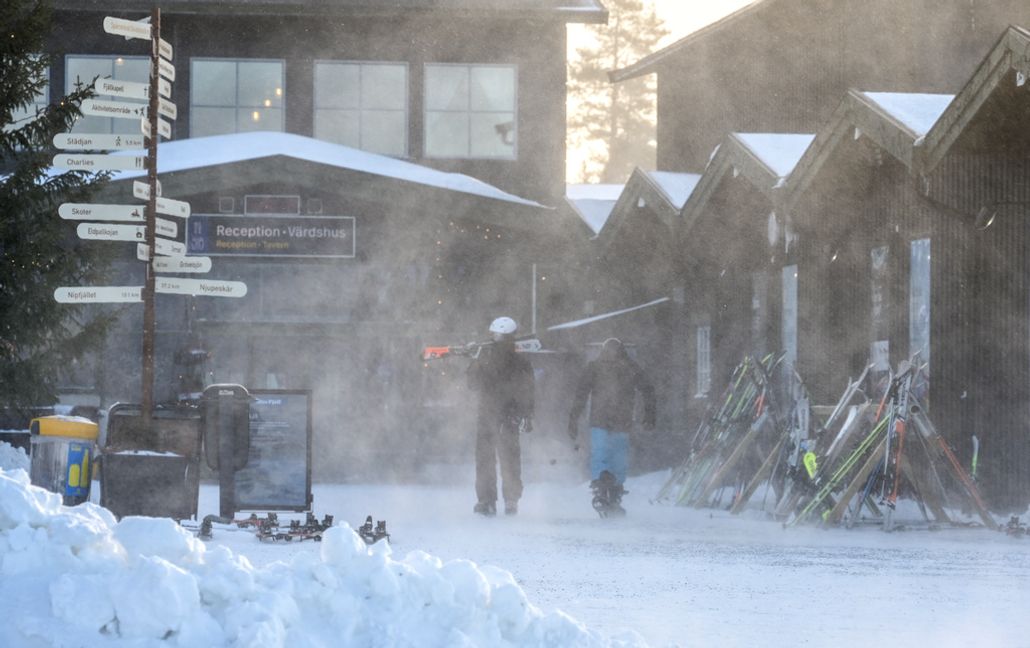 SMHI varnar för hård vind och nederbörd på fjället under julafton och juldagen. Arkivbild.  Anders Wiklund/ TT