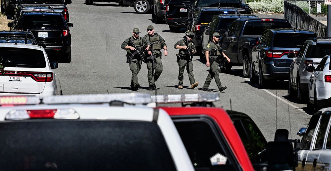 Polis vid Canfield Mountain där skjutningen ägde rum. Foto: Kathy Plonka/AP/TT