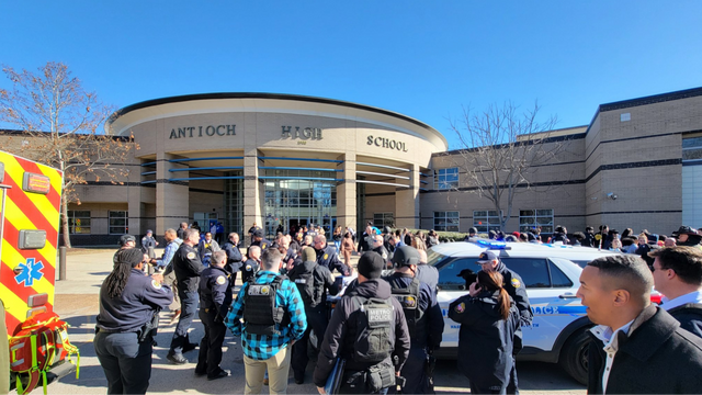 En skjutning bröt ut på Antioch High School i Nashville under onsdagen. Foto: @MNPD via X