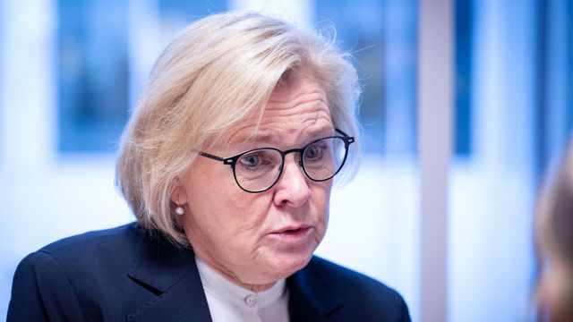 Rikspolischef Petra Lundh vill att polisen ska kunna avlyssna barn under 15 år, även utan misstanke om brott. Foto: Johan Nilsson/TT