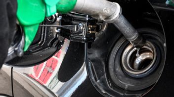 Billigare drivmedel för bensin- och dieseldrivna fordon.  Foto: Janerik Henriksson/TT