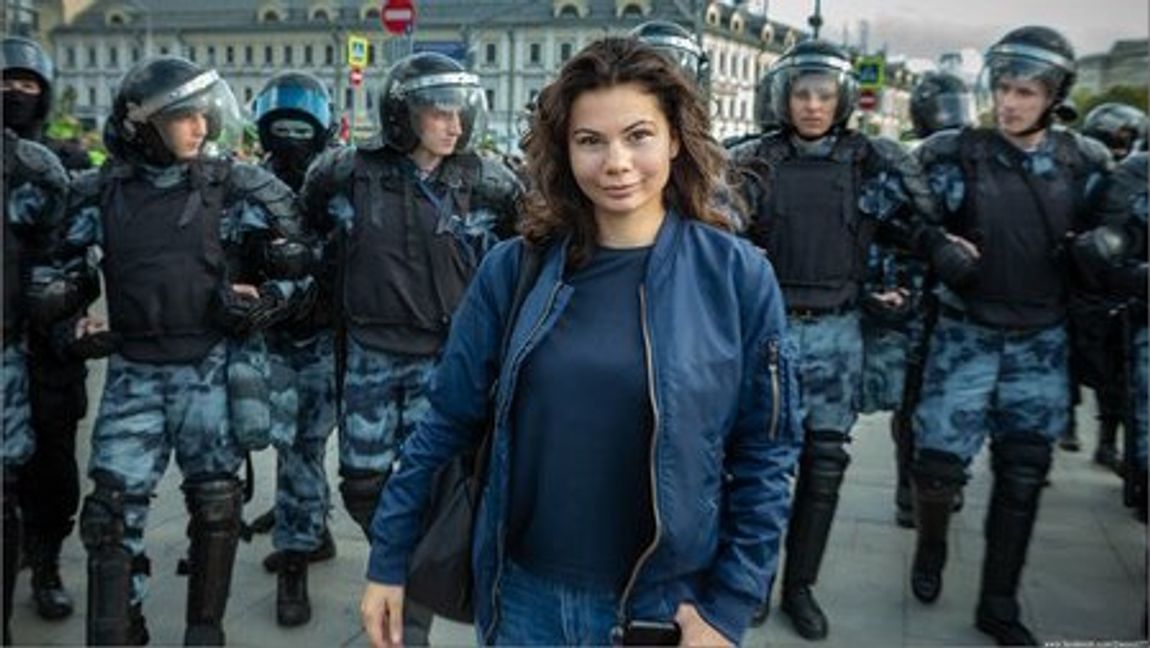 Journalisten och författaren Liza Alexandrova-Zorinastanna hotas av utvisning. Foto: Pressbild