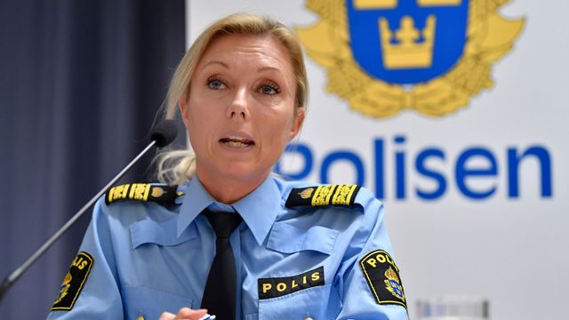 Linda H Staaf, chef för polisens underrättelseverksamhet Noa, vid en myndighetsgemensam pressträff där polisen, Ekobrottsmyndigheten, Försäkringskassan och Skatteverket under onsdagen presenterade en lägesbild av den organiserade brottsligheten. Foto: Anders Wiklund/TT.