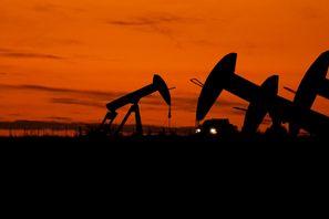 Oljepriset sjönk rejält på onsdagen. Foto: Eric Gay/AP/TT