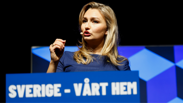 Kristdemokraternas partiledare Ebba Busch håller tal i Knivsta. Foto: Stefan Jerrevång/TT