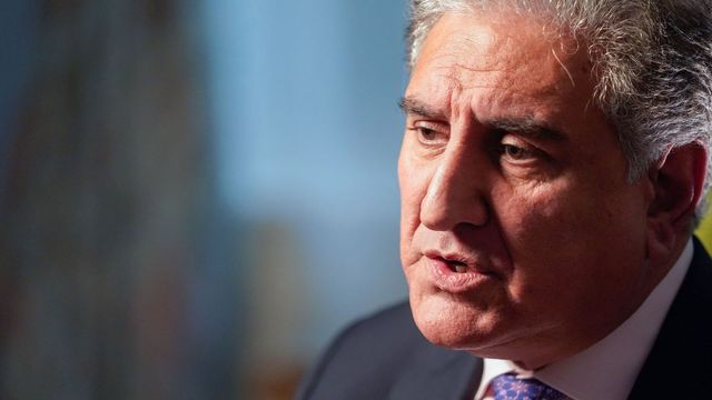 Pakistan’s Foreign Minister Shah Mehmood Qureshi speaks during an interview with The Associated Press, Wednesday, Sept. 22, 2021, in New York. Photo: Mary Altaffer/AP/TT
