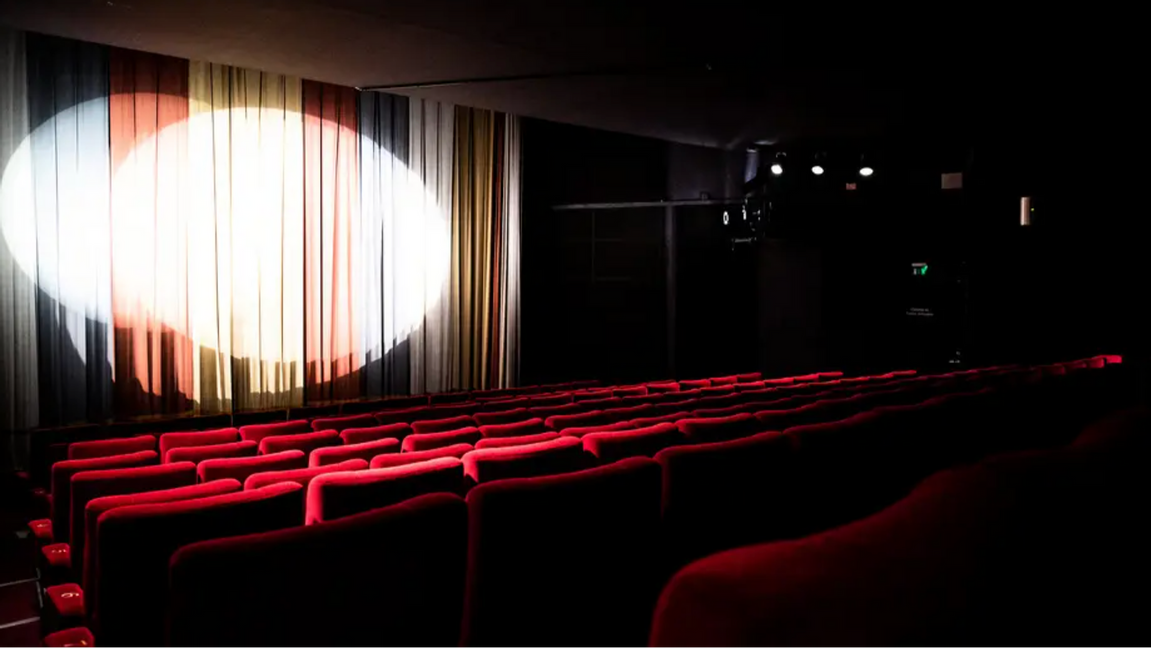Genrebild på en biografsalong. Vare sig ideella eller kommersiella biografer - eller ens Folkets hus - vill låta upp sina lokaler till Judiska Internationella Filmfestivalen som planerats att hållas i Malmö. Foto: Amir Nabizadeh/TT