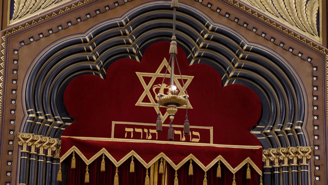 Snart kan Norrköpings synagoga stå tom. Myndigheterna måste agera så att medlemmarna vågar och kan bo kvar. Foto: Fredrik Persson/TT