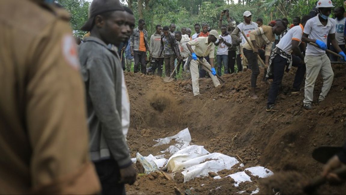 Arkivbild från begravning efter en tidigare attack av den muslimska gruppen ADF. Foto: AP