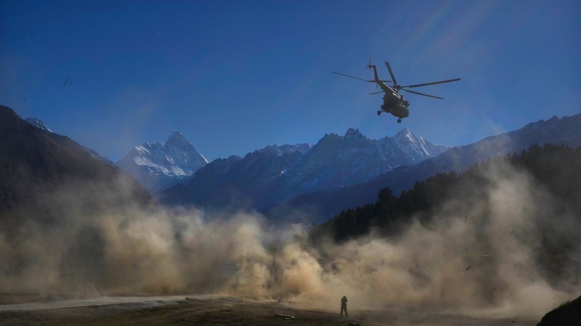 Militärövning mellan amerikanska och indiska soldater. Foto: Manish Swarup/AP/TT 