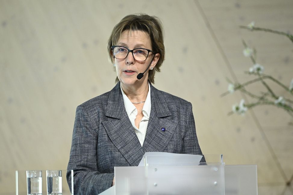 Portugisiska Maria Luis Albuquerque är EU-kommissionär med ansvar för finansiell stabilitet, finansiella tjänster och kapitalmarknadsunionen. Arkivfoto: Fredrik Sandberg/TT