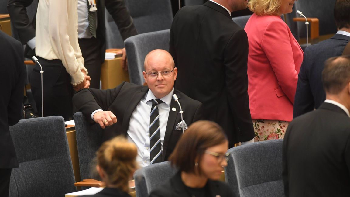 Björn Söder (SD) i plenisalen inför uppropet i riksdagen i Stockholm 2018. Foto: Fredrik Sandberg/TT.