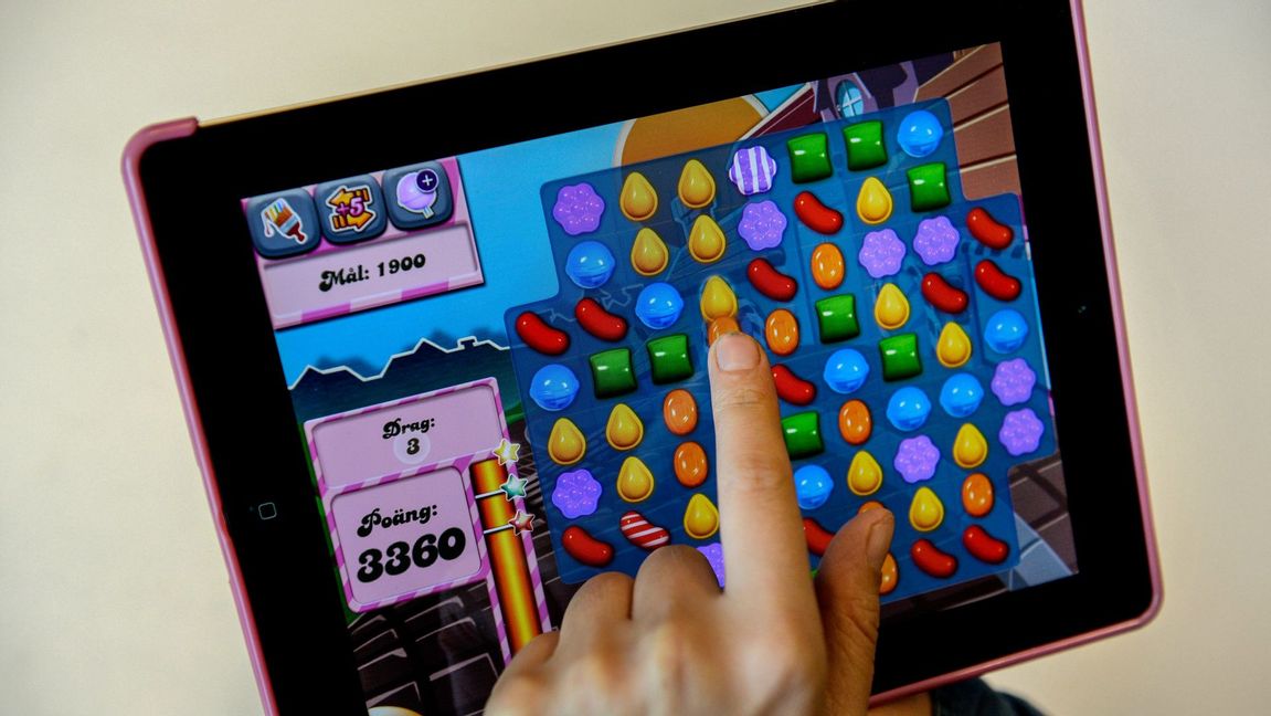 Candy Crush Saga är en av de drabbade apparna i dataskandalen. Spelbolaget King har ännu inte kommenterat uppgifterna. Foto: Jessica Gow/TT