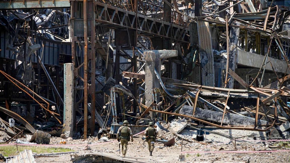 Azovstals stålverk i Mariupol. Foto: AP/TT