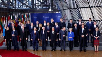 Europeiska ledare poserar för en gruppbild i Bryssel. Foto: Omar Havana/AP/TT