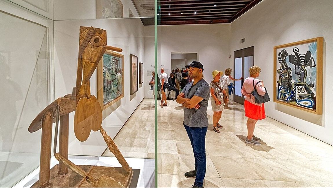 Bild inifrån Picassomuseet i Málaga. En stulen Picasso-målning värd upp till 150 miljoner kronor hittades i Paris förra veckan. Foto: Holger Uwe Schmitt, CC BY-SA 4.0, via Wikimedia Commons