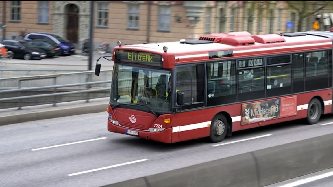 ”är Nobina börjar trafikera området kommer cirka 70 bussar att vara helt nya elbussar. På grund av leveransförseningar behövs tillfälliga lösningar.”.Foto: TT