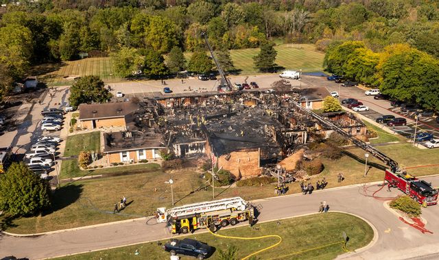 Kyrkan sattes i brand under dådet. Foto: David Guralnick/AP/TT