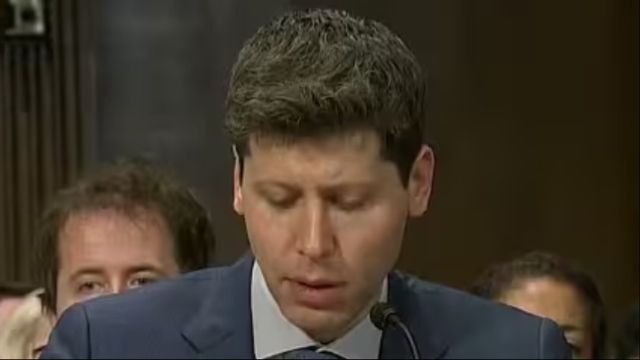 Sam Altman. Fakismil Youtube