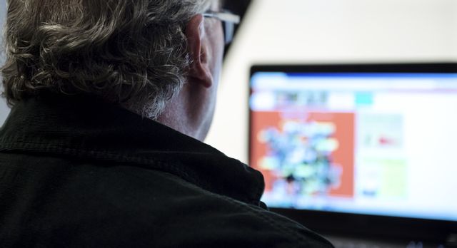 Över fem miljoner försök att nå bilder på barn som utsätts för övergrepp hindrades förra året, tack vare samarbete mellan polisen och Tele2. Arkivbild. Foto: Bertil Ericson/TT