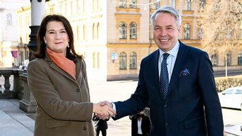 Sveriges utrikesminister Ann Linde träffade sin finske motsvarighet Pekka Haavisto i fredags, 29 april. Foto: Vesa Moilanen/AP/TT